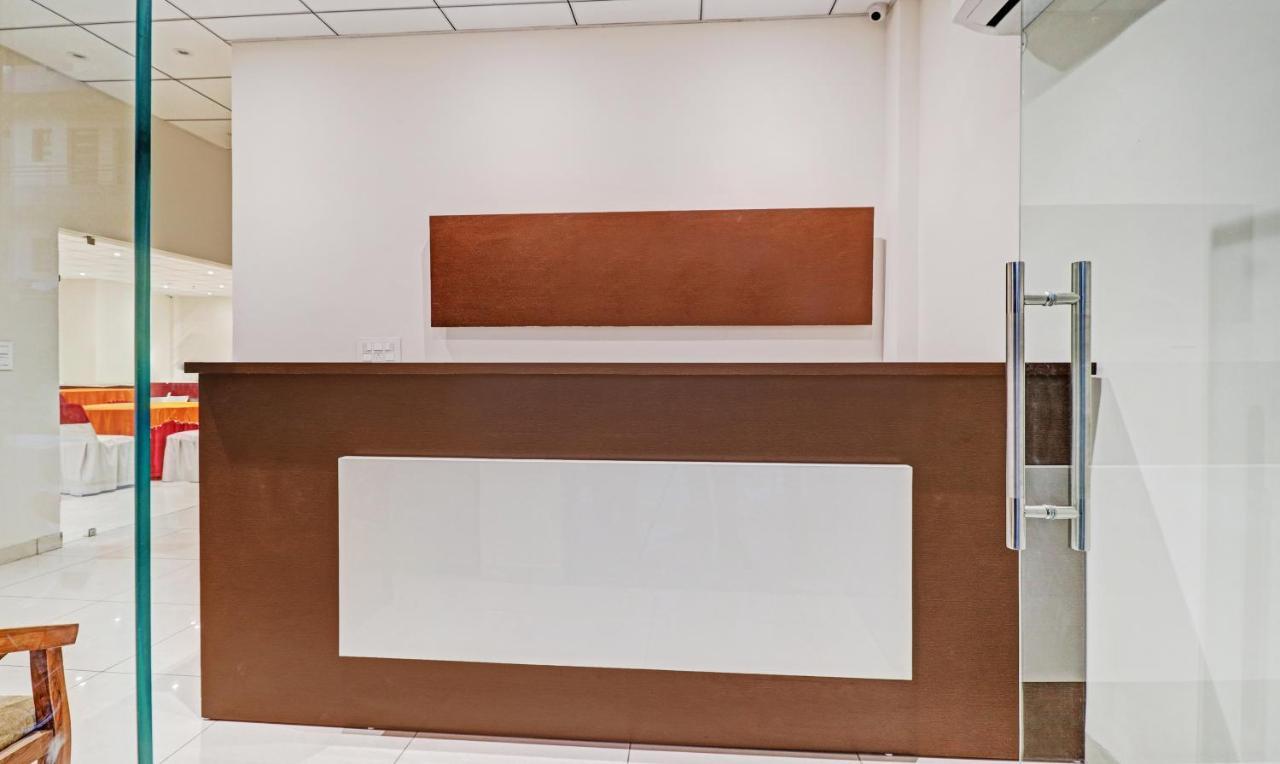 Treebo Kamron Regency Sector 80 Hotel Mohali Екстериор снимка