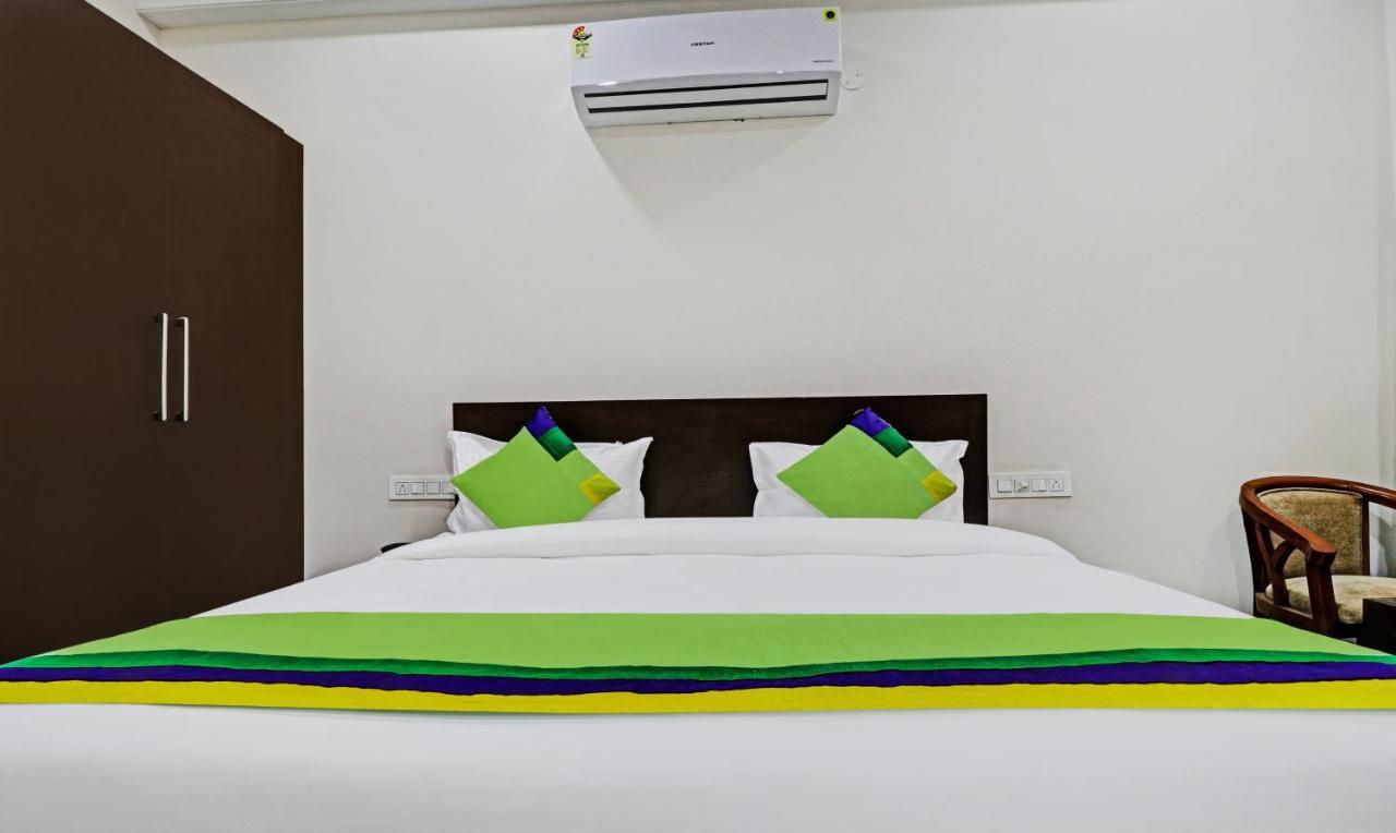 Treebo Kamron Regency Sector 80 Hotel Mohali Екстериор снимка
